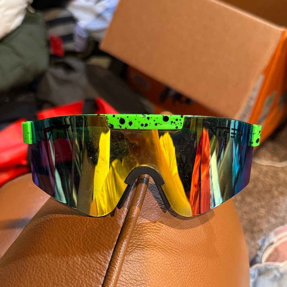 Pit Viper Neon Green Speckled Shield Sunglasses with Mirrored Rainbow Lens